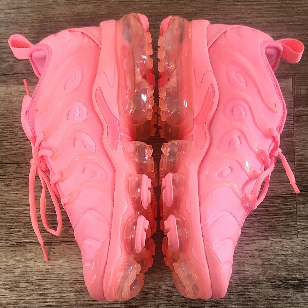 **LIKE NEW** Nike Air VaporMax Plus Sz 10 Vibrant Neon BUBBLEGUM Hot Sunset Pink - Picture 10 of 12